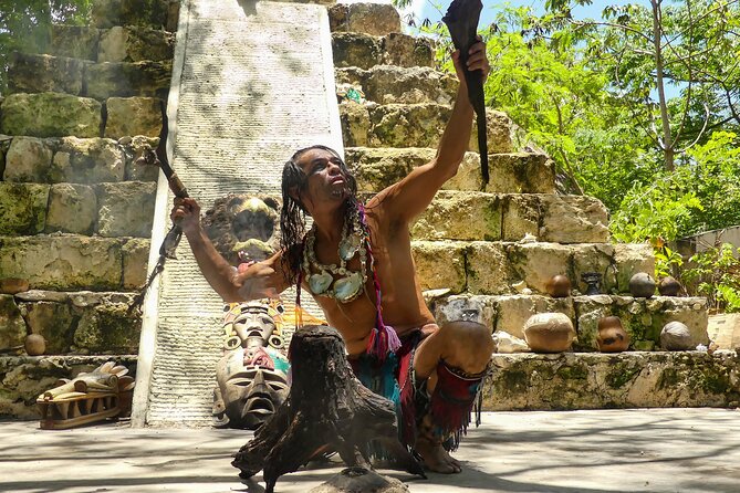 Best Island tour (dowtown, Beach, mayan Park & tastings) - A broad look at Cozumel for $69