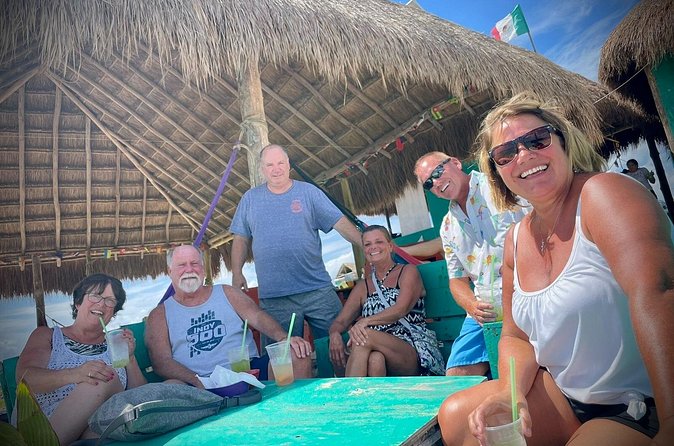 Best of Cozumel Tour - A brief pause at Playa Publica San Martin