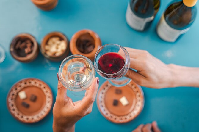 Chocolate Seaside Workshop & Wine Tasting - Seven or more Mexican chocolates to compare