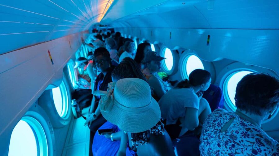 Cozumel: Atlantis Submarine Adventure - The 12-minute ride along Cozumel’s west coast