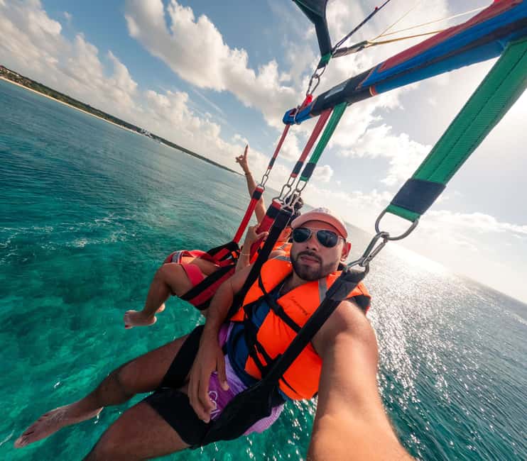 Cozumel: Best Parasailing Experience + Locker - The view from 250 meters above Cozumel