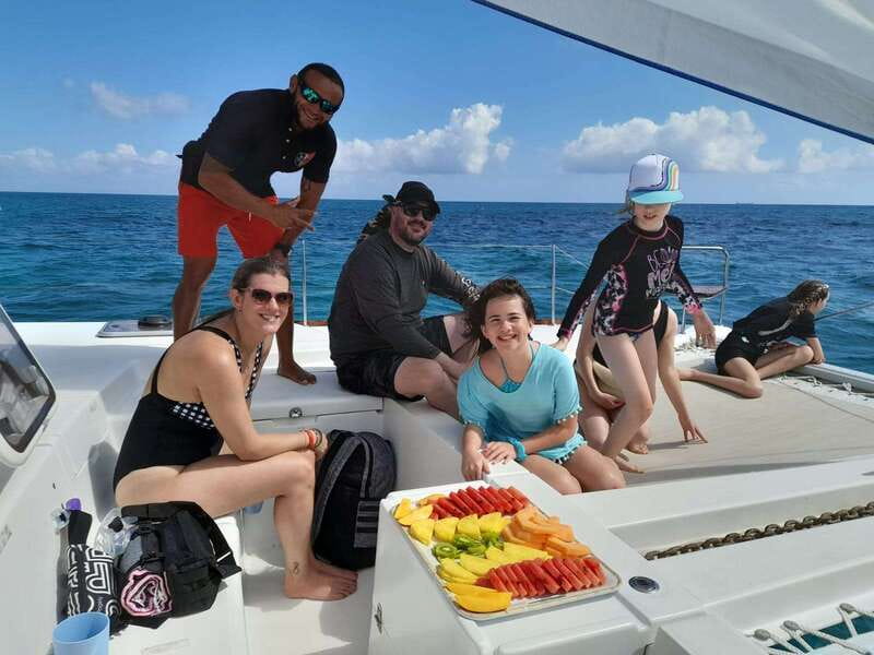 Cozumel: Catamaran Tour To Isla de la Pasión - The crew and the feel of the day