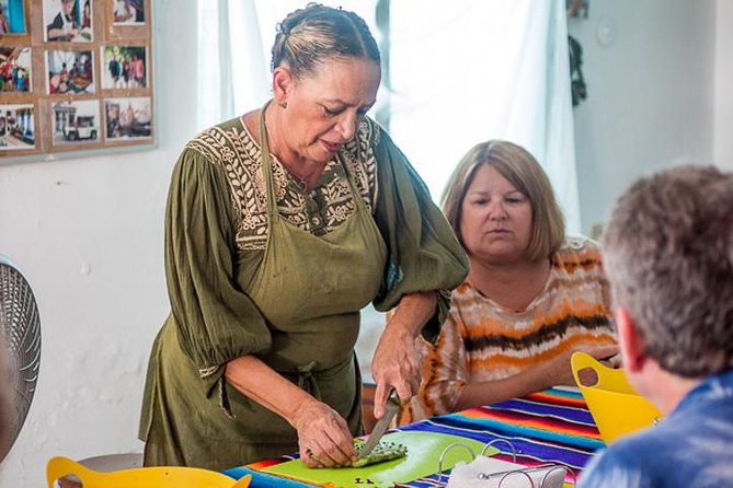 Cozumel Cooking Class - From market basket to home kitchen
