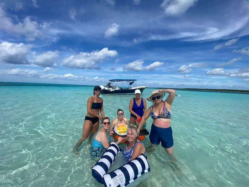 Cozumel, El Cielo: 4-Hour Private Tour - Southern reefs for a fuller snorkeling morning
