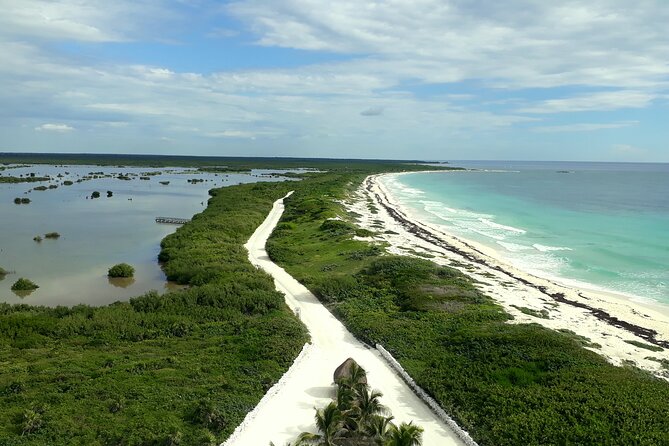 Cozumel National Park and Beach Break: Private Tour - San Martin and Chen Rio offer quick east-coast views