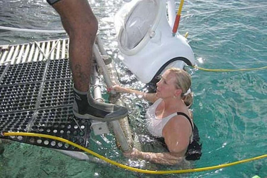 Cozumel: SeaTrek Underwater Helmet Diving Experience - Starting inside Jeanie’s Beach Club in downtown Cozumel