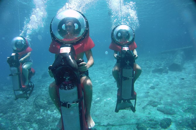 Cozumel Shore Excursion: Mini-SUB Diving Adventure - The Safety Briefing and Getting Into the Water