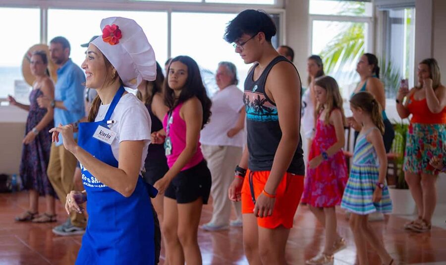 Cozumel: The Original Salsa & Salsa™ - Building your own margarita