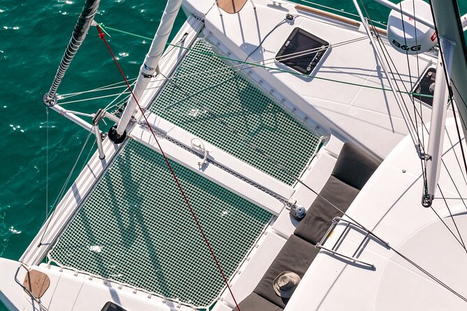 Deluxe Private Boats - 40 ft Catamaran - Who gets the best value from this charter