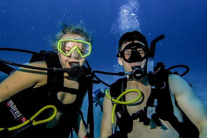 Discover Scuba Diving in Cozumel Paradise Reef - The crew’s strongest feature: patient, personal instruction