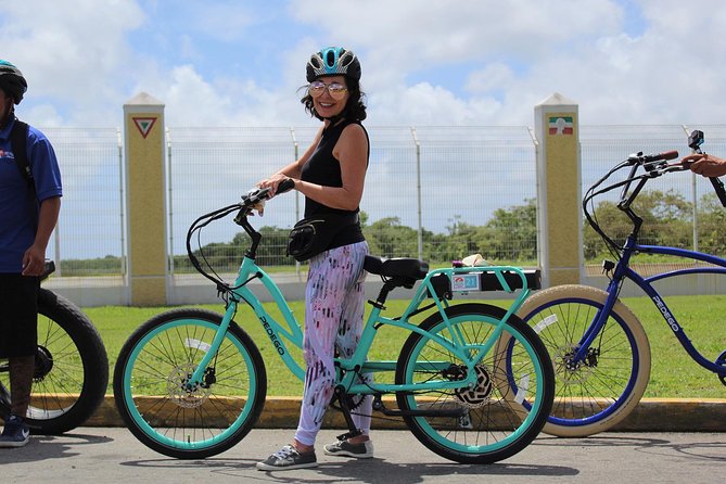 E-Bike City Tour though Cozumel & Taco Tasting Tour - The e-bike question: easy assistance, real road skills
