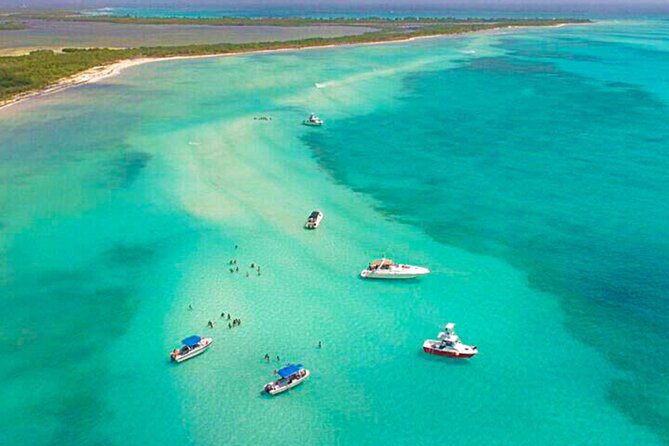 El Cielo Cozumel Snorkel Private Boat + Food + Drinks + Beach - Key Points At a Glance