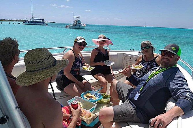 "First Lady" Private Snorkel & El Cielo Sandbar Combo - Handling rough water and changed plans