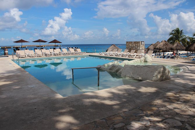 Fish Spa, Beach Break with Lounge Chairs, Umbrellas & Beach Area - Beach Chairs, Shade, and Showers Matter