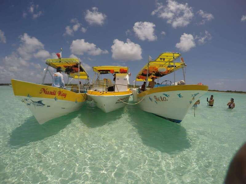 From Cozumel: 3 Reefs Boat Tour with Drinks and Snorkeling - The guides make the difference