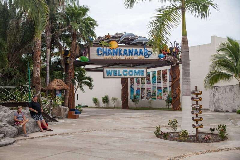 From Cozumel: Official Chankanaab Park Day Pass and Snorkel - Botanical gardens and Mayan replicas