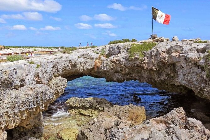 Jade Caverns Private Jeep Tour with Lunch and Snorkeling - Coco’s Beach Club is a convenient finish, not a luxury resort