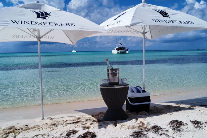 Lagoon 39ft Private Catamaran 5hr - El Cielo Full Experience - Lunch, Ceviche, and a Top-Shelf Bar