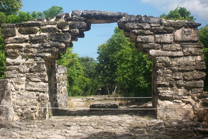 Mayan Ruins and Beach Time - Private transport changes the feel of the day