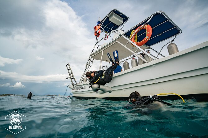 Open Water Course Cozumel - Day one: theory, equipment, and confined-water practice