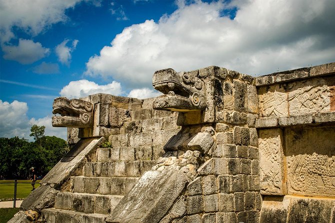 Private Chichen Itza Full-Day Tour from Cozumel - Lunch and the personal guide advantage