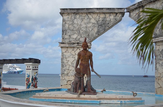 Private Half Day Cultural Tour to Mayan Ruins and Cenote - East-coast views and El Mirador