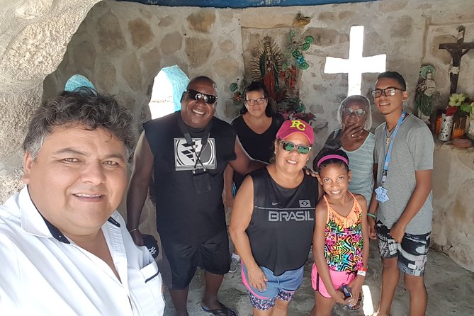 Private Island Tour at Your Leisure - The east coast route: Punta Morena, El Mirador, and roadside stops
