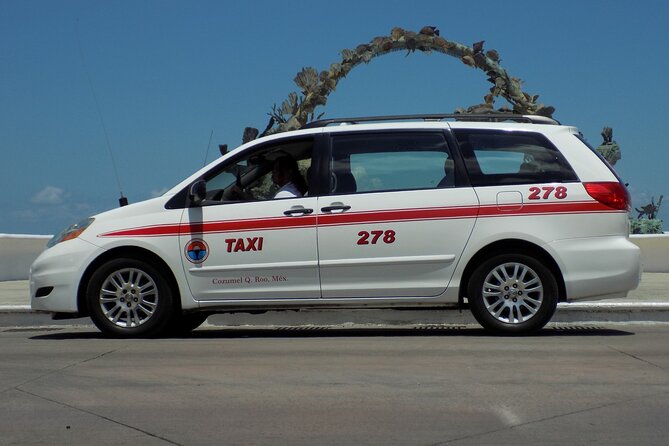 Private Transfer between Cozumel Airport or Ferry, and Hotels - What the vehicle choice means for your group