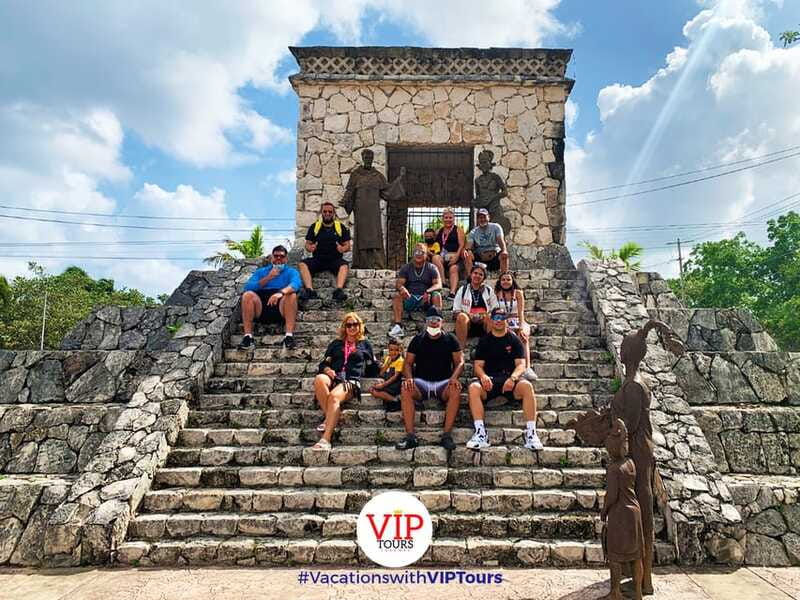 Private Van Service. Tasting the best of Cozumel - A private way to see more of Cozumel