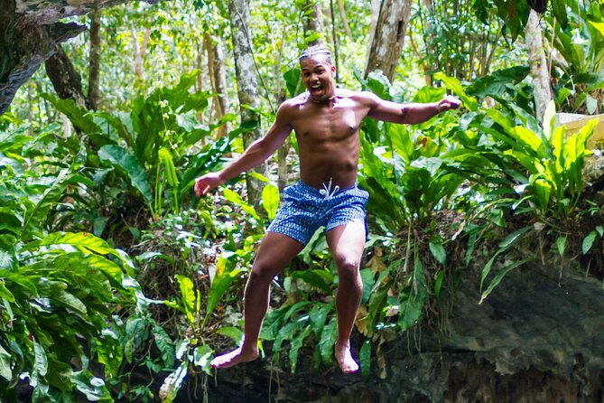 RZR Jungle Off Road to Jade Cavern & Chula’s Beach Club - Jade Cavern and the choice between swimming and jumping