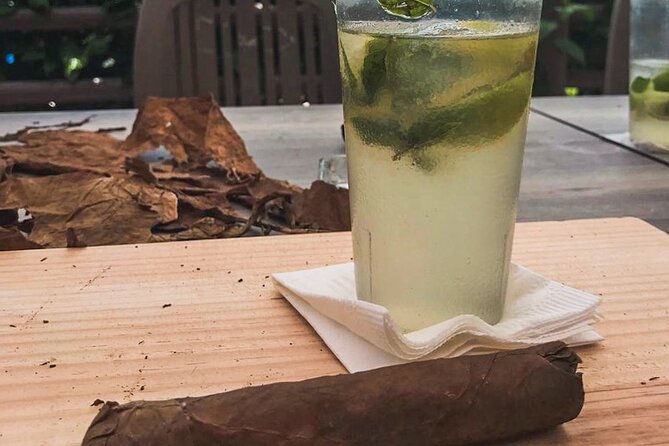 Taste of Mexico: Rolling Cigar & Tequila Experience with transfer - What to bring and how to plan your day