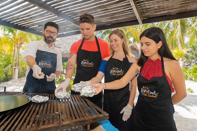 Tikinxic Barefoot Fish Guided Cookout Experience in Cozumel - Cooking Cozumel’s fish in plantain leaves