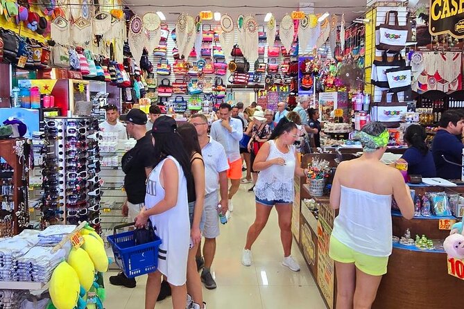Tour in the Village Shopping and Beach Time in Cozumel - Mexican crafts and the shopping stop