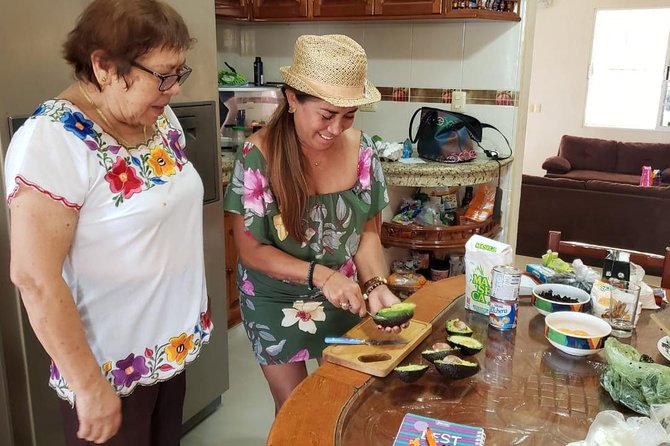 Traditional Family Kitchen in Cozumel - From fresh produce to a family kitchen