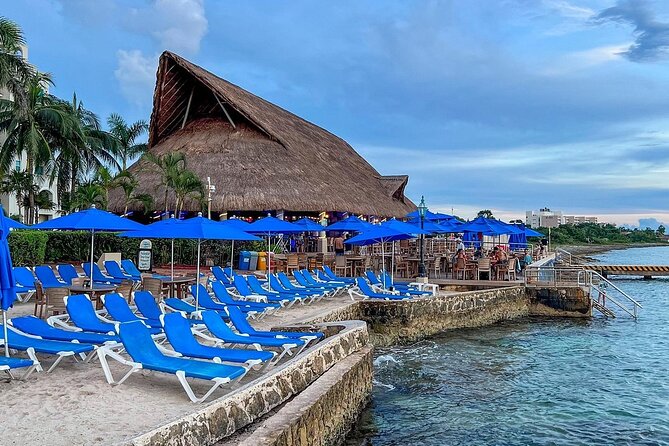 Unlimited Beach Break at The Famous Money Bar Cozumel - Kayaks and paddle boards depend on the weather