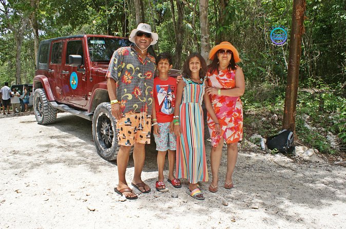 Wet And Wild Combo Experience By Jeep & Snorkel Tour - Lunch near the beach